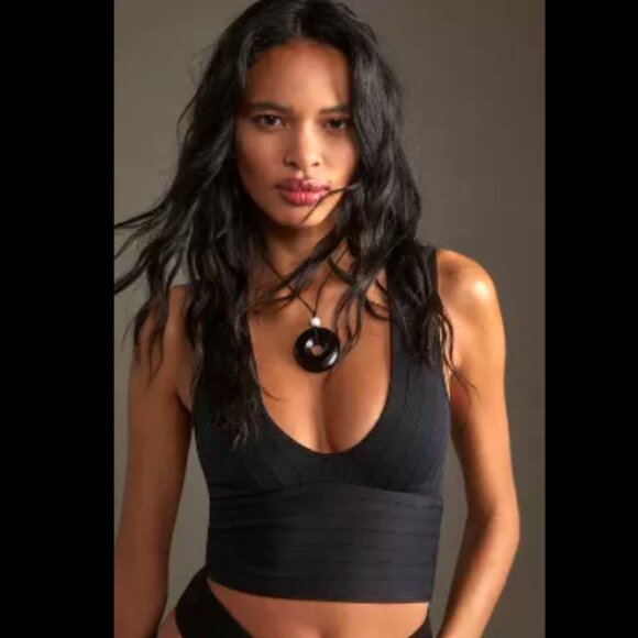 Brand New By Anthropologie The Renna Seamless Plunge Tank - Picture 3 of 10